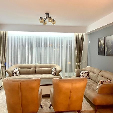 Daf Apartaments Pristina Exterior photo